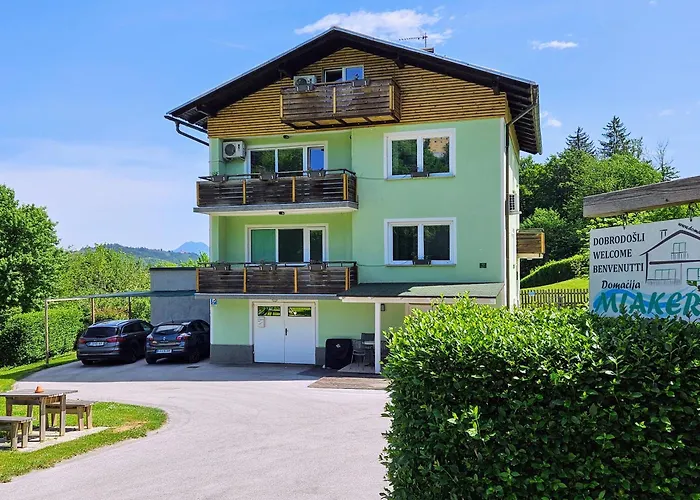 Apartments Domačija Mlaker