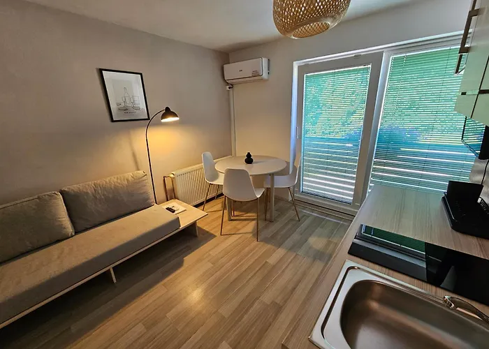Apartments Domacija Mlaker