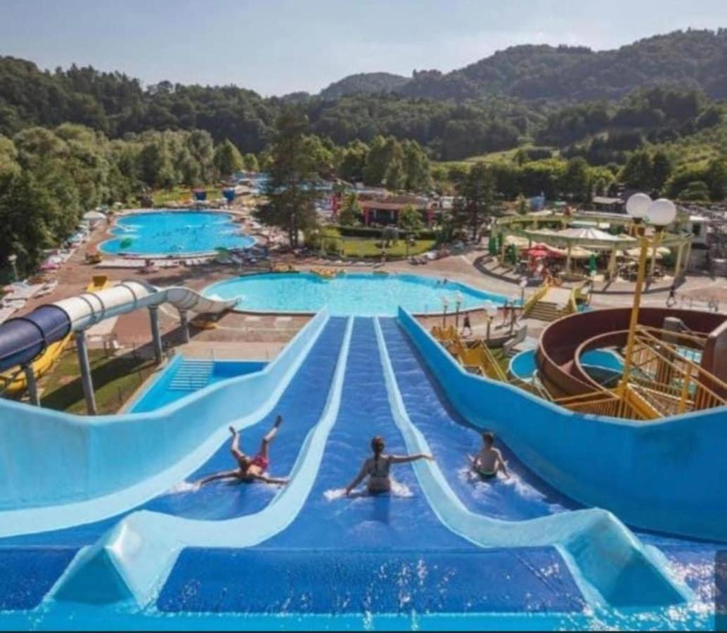 Apartma Domacija Mlaker *